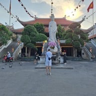 Vinh Nghiem Buddhist Temple