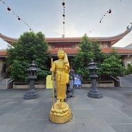 Vinh Nghiem Buddhist Temple