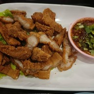 ร้านแห้วหัวปลาหม้อไฟ แก่งกระจาน