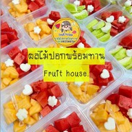 ปอกให้ ผลไม้ปอกพร้อมทาน. สุเหร่าคลองหนึ่ง15