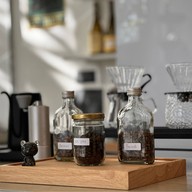 Tweez Coffee สาขาคลังอาวุธ, อุบลฯ