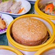 ตงเพ้ง Charlie's by Tong Peng พระรามสี่