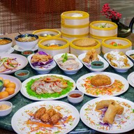 ตงเพ้ง Charlie's by Tong Peng พระรามสี่