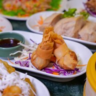 ตงเพ้ง Charlie's by Tong Peng พระรามสี่