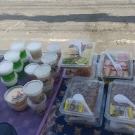 ข้าวกล่องเจ๊หนิง