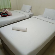 เอกศศิธรรีสอร์ท