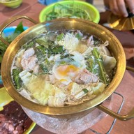 แจ่วฮ้อนซุ้มนาเซ