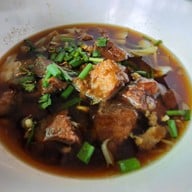 เมนูของร้าน ร้านป้าโอ่ง สวนหลวง ร.9