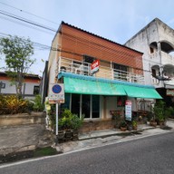 Y&N house