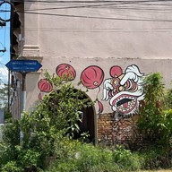 Ling Chen Cafe