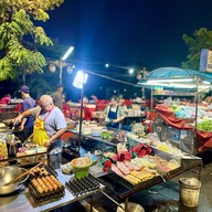 ร้านข้าวต้มลูกนายเกี๊ย
