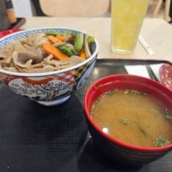 เมนูของร้าน Yoshinoya โยชิโนยะ ข้าวหน้าเนื้อ ข้าวหน้าหมู เซ็นทรัลเวิลด์