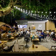 เดอะทรี แคมปิ้ง เอกมัย