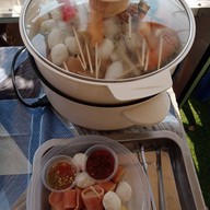 ครัวมินิ 🍳 ข้าวไข่เจียวทรงเครื่อง ลูกชิ้น ไส้กรอกนึ่งและย่าง สาขาท่าอิฐ