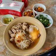 ก้วยจั๊บท่าค้อ