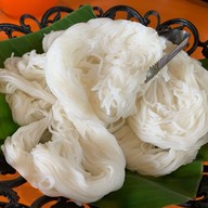 ขนมจีนแม่เมียนครศรีฯ รามอินทรา5(วัชรพลเจ้าเก่า)
