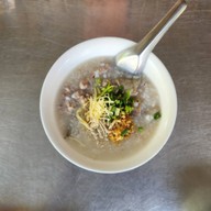 เมนูของร้าน โรงช้าง