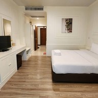 โกลเด้นดราก้อนรีสอร์ท