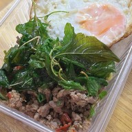 มันส์จัด! ข้าวผัดมันเนื้อ