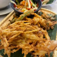 ตำตำ แซ่บคาเฟ่ สาขาอิมพีเรียลเวิลด์ สำโรง