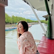 Maggie's River Houses & restaurant ประจวบคีรีขันธ์