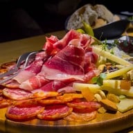 Paleta:Iberico,Wine,Bar