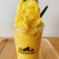 ไอติมกะทิสด เกล็ดหิมะ ร้านKingkong Cuts