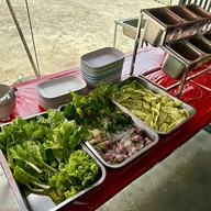 เมนูของร้าน ข้าวหมูทอดโอชา รามคำแหง หัวหมาก21