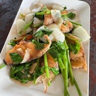 เมนูของร้าน ครัวนายยอด (อาหารป่า)เขาใหญ่