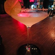 เมนูของร้าน Underdog Microbrewery