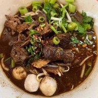 ตำ-นัว กากหมูทอด เลียบทางรถไฟเปิดท้ายสระบุรี สาขา 2