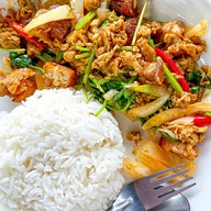 กินได้ ข้าวกับเตี๋ยว