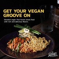 ⭐️ Mercy Republic 👍 - Vegan Vegetarian Vegeterian Veganaries Veganeries soveganer pizza สุขุมวิท 23
