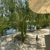 กลอยคาเฟ่ Kanchanaburi