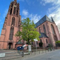 บรรยากาศ Frankfurt Cathedral
