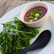 Inlaya Bar and Grill