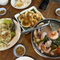 เมนูของร้าน ป้ารวยปูเป็น สาขา 1