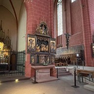 บรรยากาศ Frankfurt Cathedral