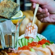 Breeze Café & Bar ริมทะเลสาบ เมืองทองธานี