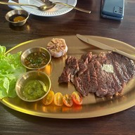 เจ้าเนื้อทอง Chao Nua Thong บ้านเหนือ