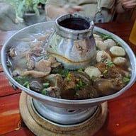 เมนูของร้าน ก๋วยเตี๋ยวปลื้ม พระประแดง