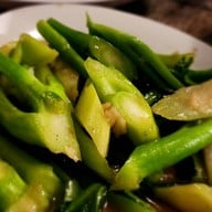 กินข้าวบ้านเพื่อน