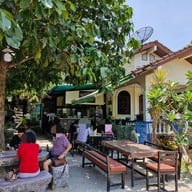 บรรยากาศ ในสวนอินดี้ Seafood