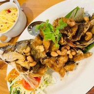 บรรยากาศ Coffee & Bistro -