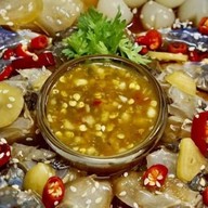 ปลาเผาน้ำจิ้มแซ้บแซ่บ..ร้าน แซ่บจี้ด สาขา1