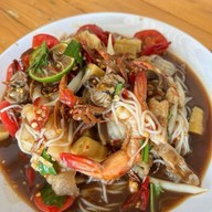 ส้มตำ-ไก่ย่าง(ร้าน ตำบ่ )(ปลาร้าต้มสุก)
