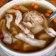 @ก๋วยเตี๋ยวขาหมู(คากิ) เฮงโภชนา