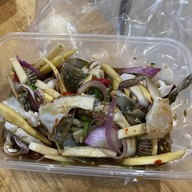 เมนูของร้าน ฟาดยำ ฟาดยำแปดริ้ว