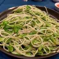 ท่าจีนชมจันทร์