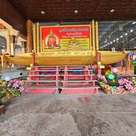 วัดหลักสี่ราษฎร์สโมสร